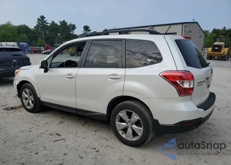 2015 Subaru Forester 2.5I Premium из США, поврежденный, VIN JF2SJADC4FH573804